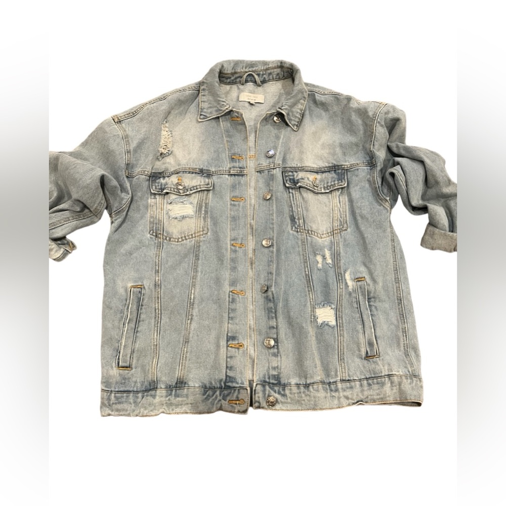 Love Tree Denim distressed jean jacket size lmedium